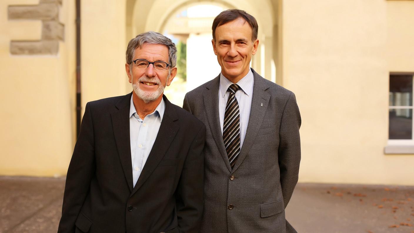 Il nuovo presidente, Johannes Flury, con l'uscente Duri Bezzola
