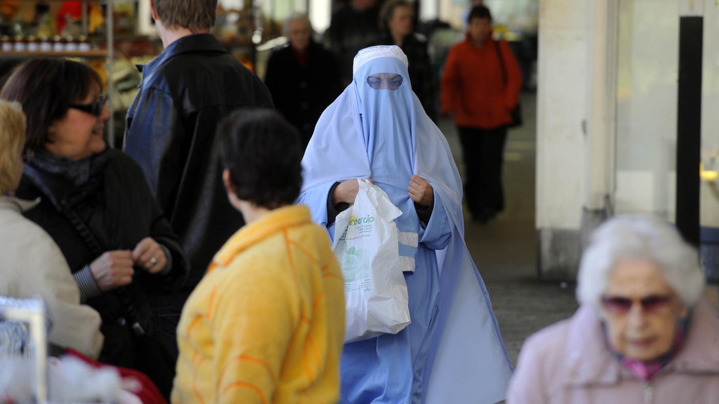 Indossarlo sarà ormai punibile con una multa fino a 10'000 franchi