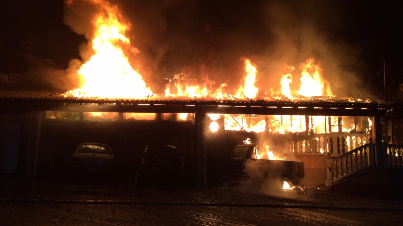 Incendio a Balerna, danni ingenti