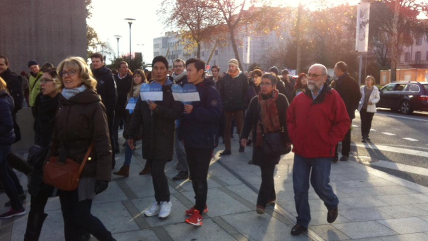 Persone di tutte le età hanno partecipato alla manifestazione