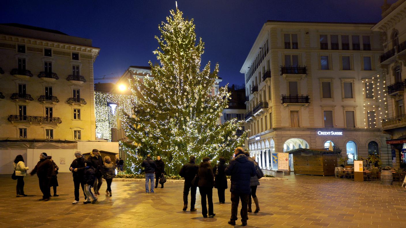 Negozi aperti il 27 dicembre forse sì forse no