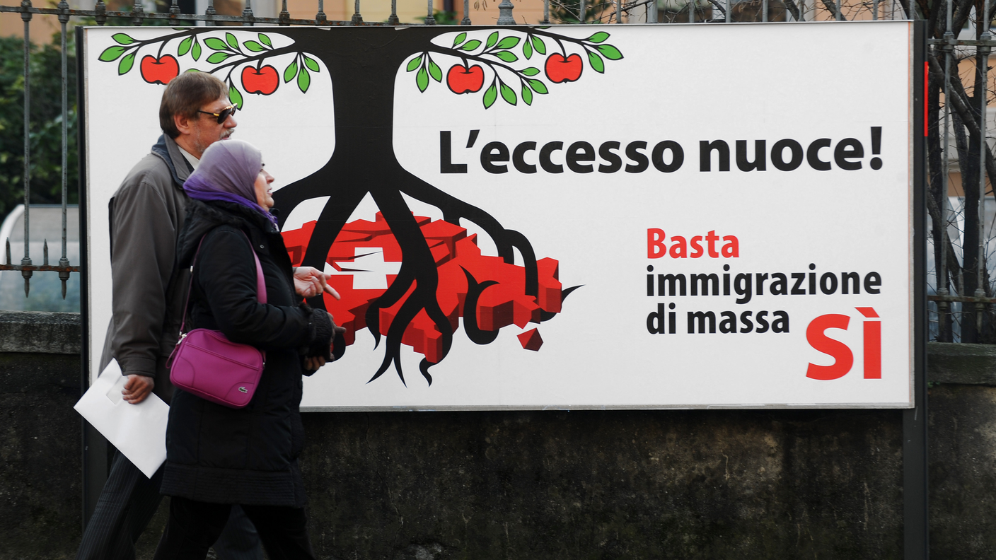 I manifesti prima del voto...