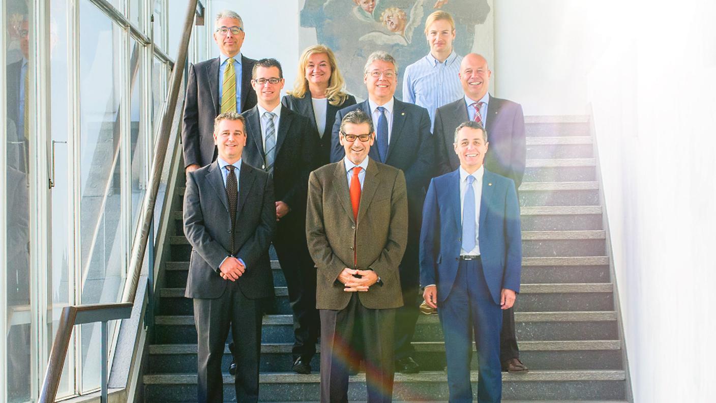 Foto ufficiale di deputazione ticinese alle Camere con un'assente