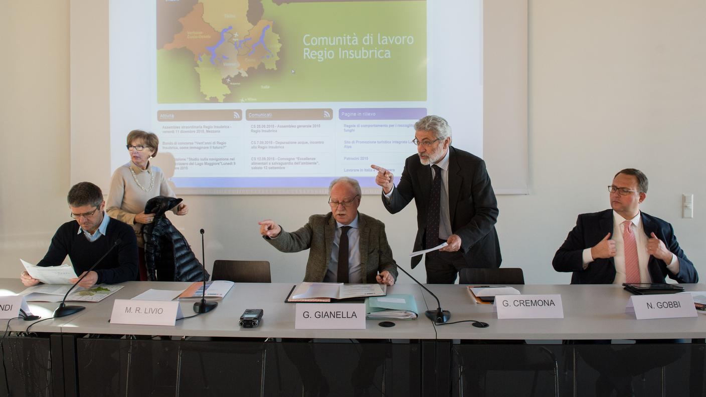 Un'immagine dell'assemblea straordinardia di venerdì