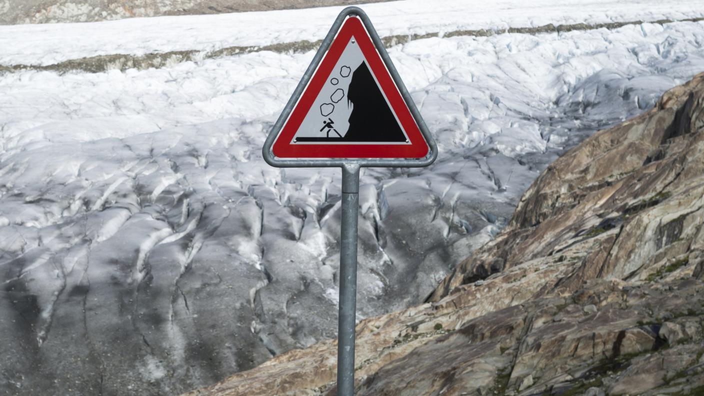 Il distacco di rocce è tra le conseguenze del riscaldamento climatico