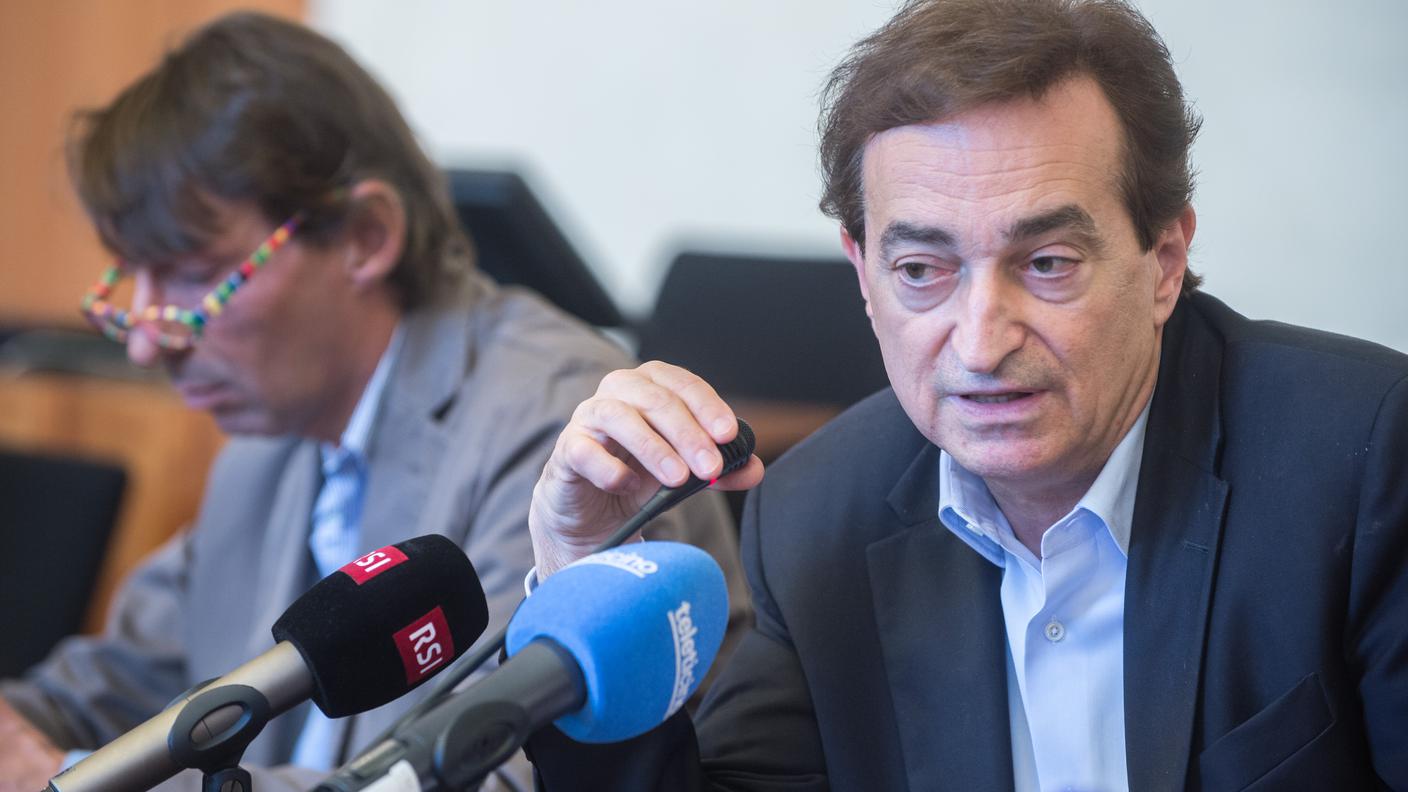 Marco Borradori (a destra) con Michele Foletti, responsabile delle Finanze