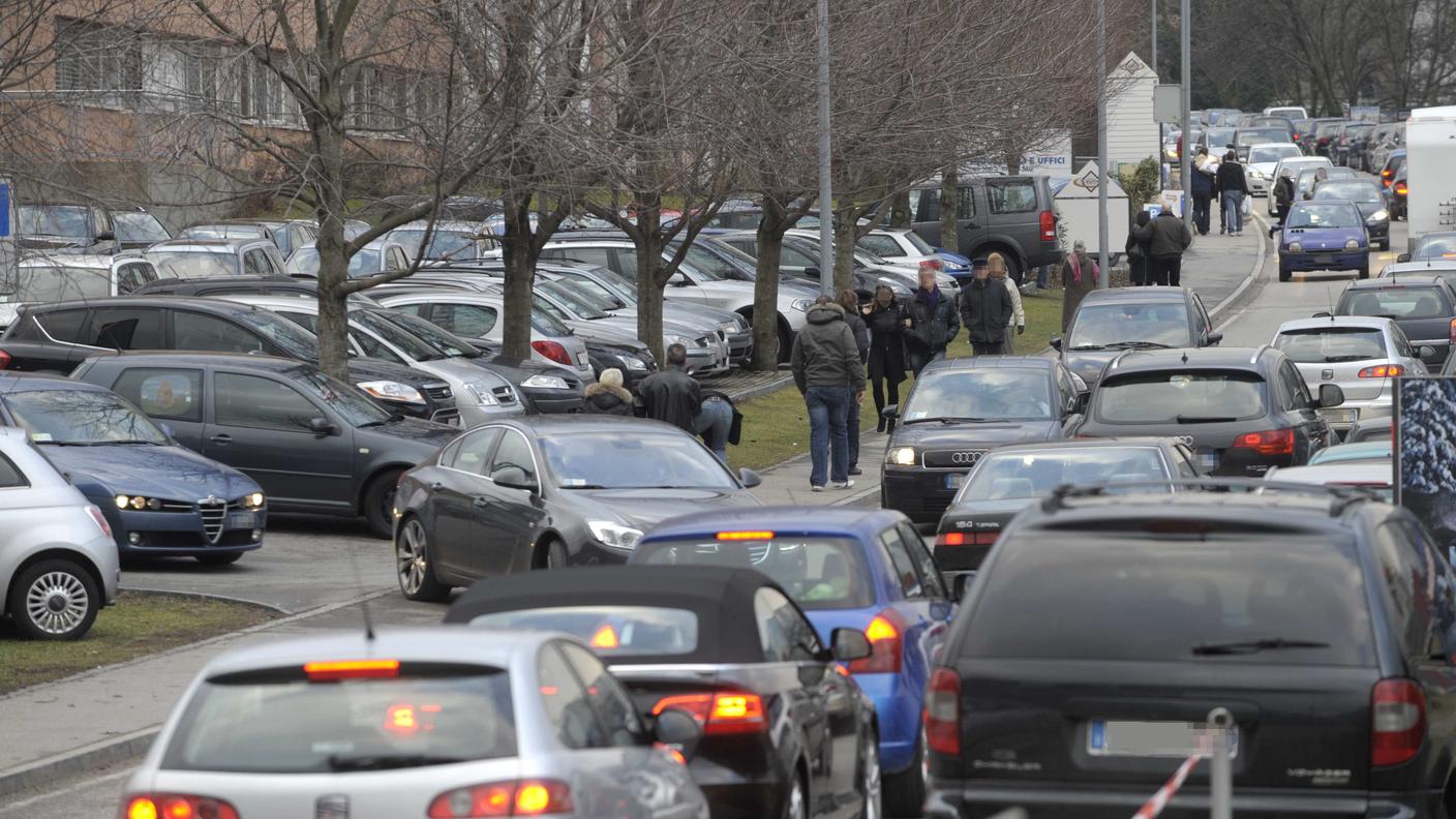 Parcheggi più cari, meno traffico, meno smog