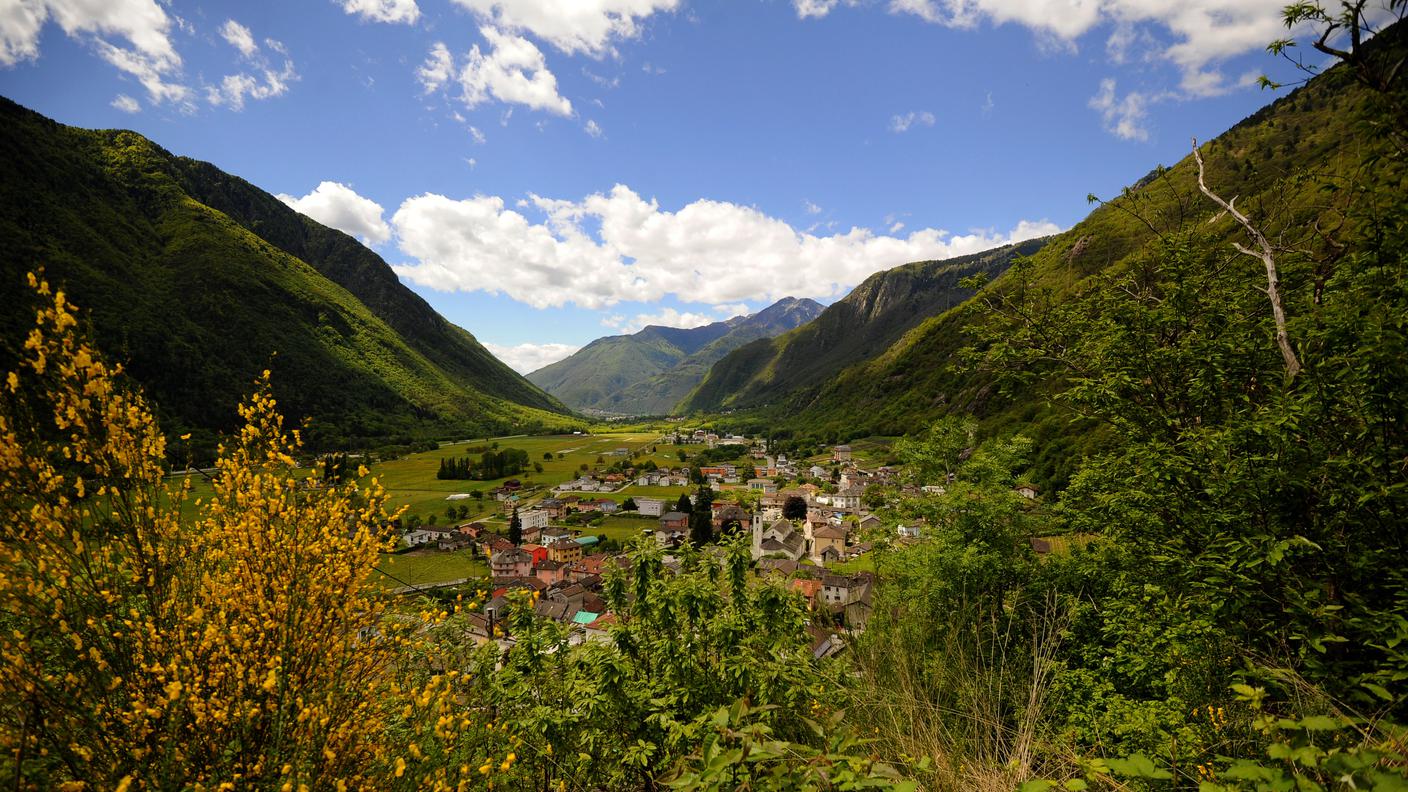 La valle si trova tra i gruppi presenti sul Calanda e in valle Morobbia