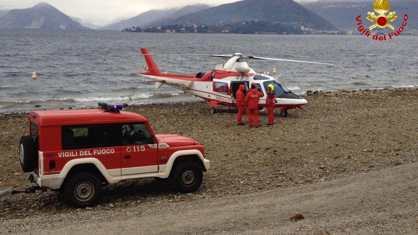 L'elicottero e un mezzo di pronto intervento sulle rive del Verbano