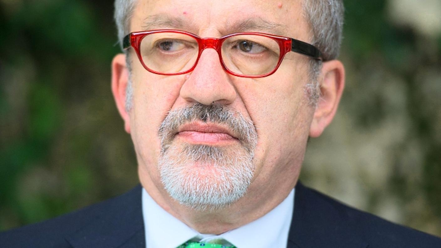 Maroni pensa alla Svizzera