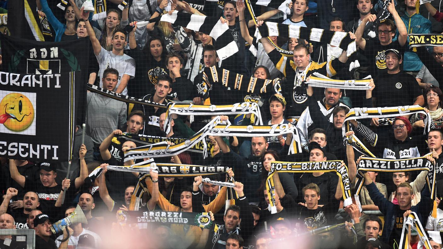 I tifosi della Curva Nord della Resega