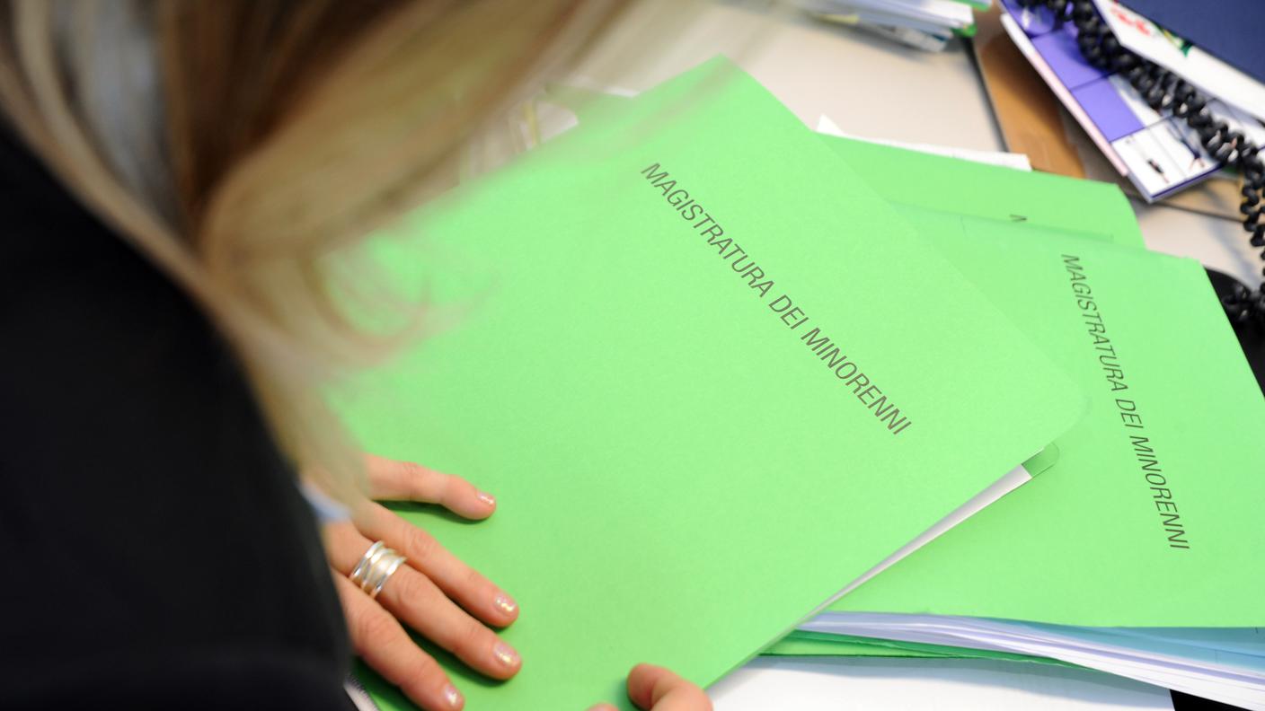 I magistrati dei minorenni lavorano in rete con tutta una serie di operatori e istituzioni sul territorio