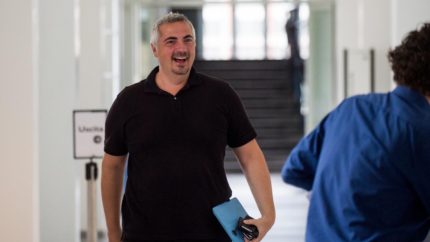 Schierato anche il capogruppo in Parlamento Daniele Caverzasio