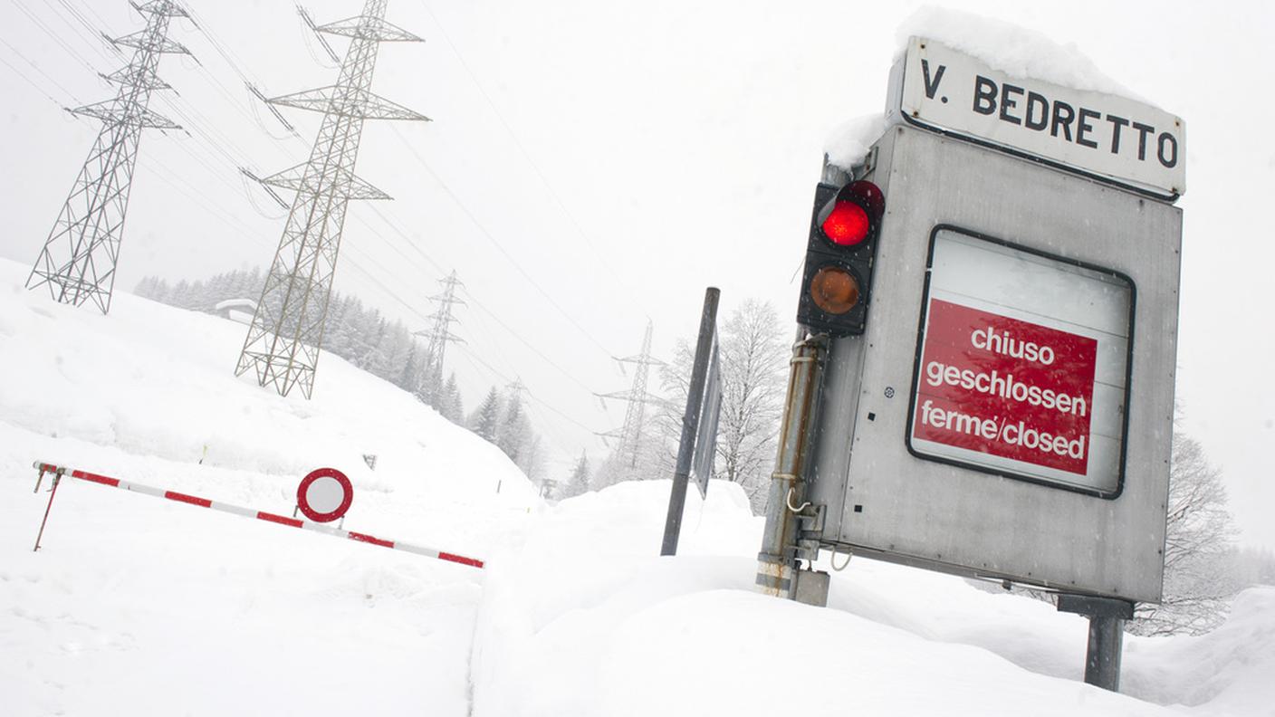 La Valle Bedretto bloccata dalla neve