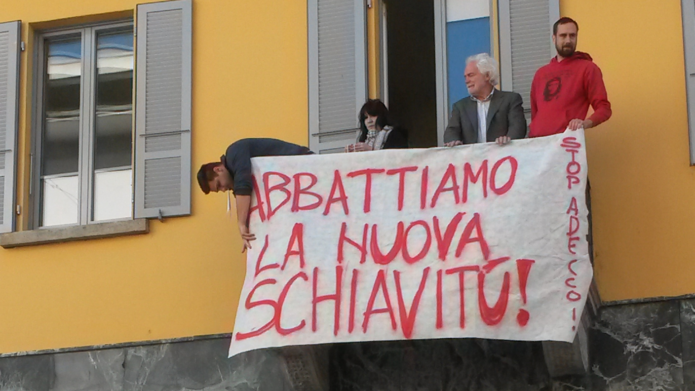 Contro quella che i dimostranti definiscono "la nuova schiavitù"