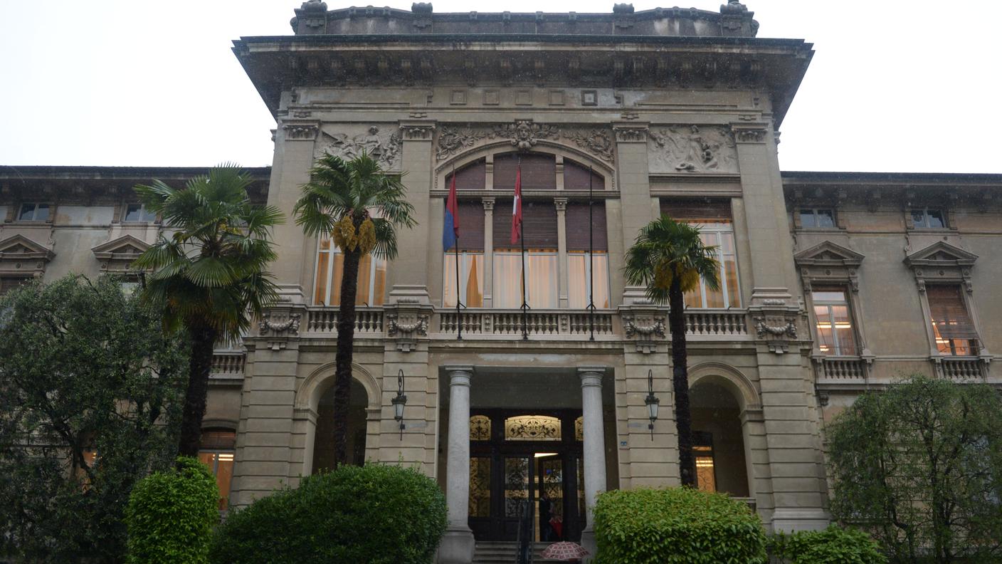 L'Ufficio stranieri è situato all'interno del Pretorio di Locarno