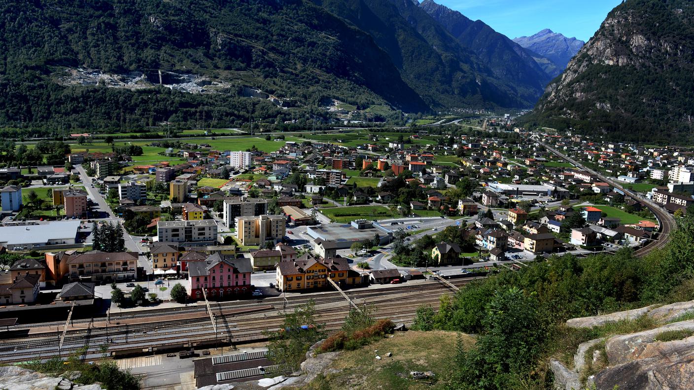 Veduta su Biasca 