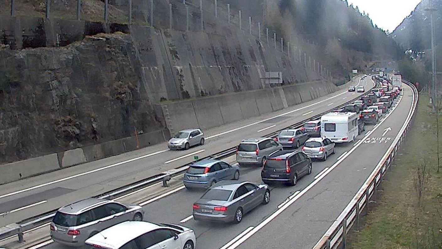 Pazienza per chi viaggia in direzione del Ticino