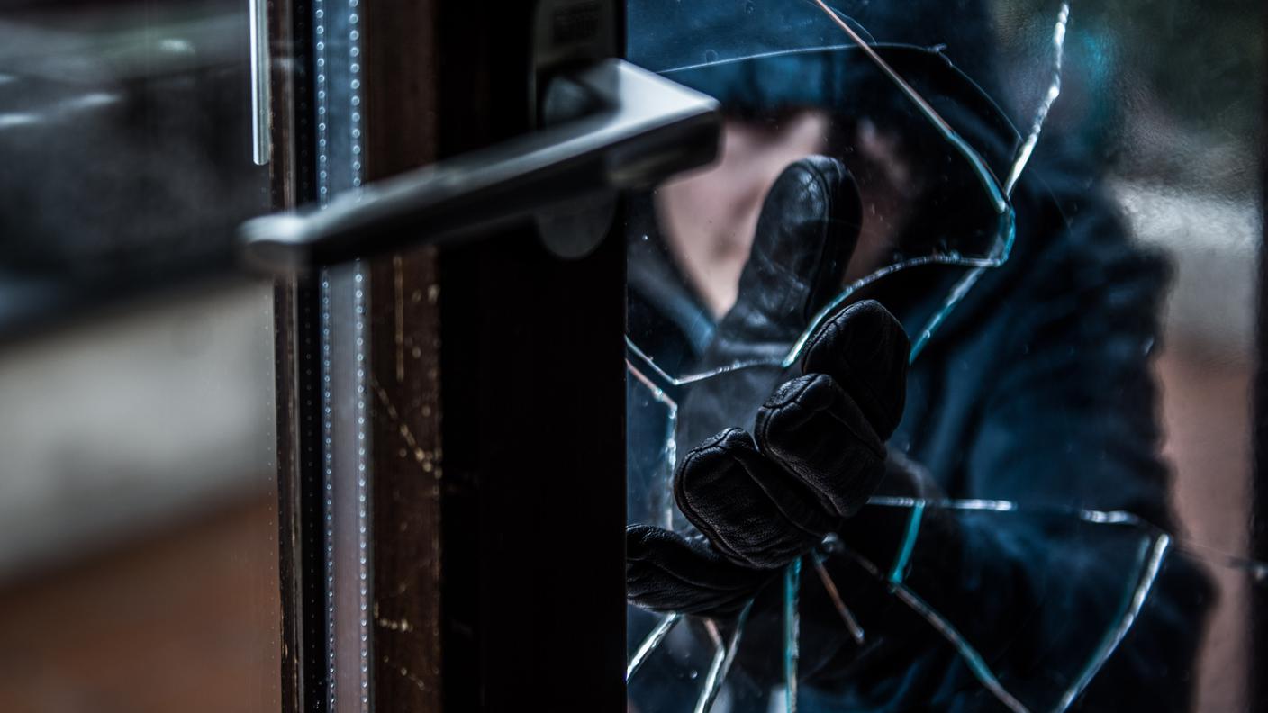 Una serie di furti con scasso è stata messa segno in aprile