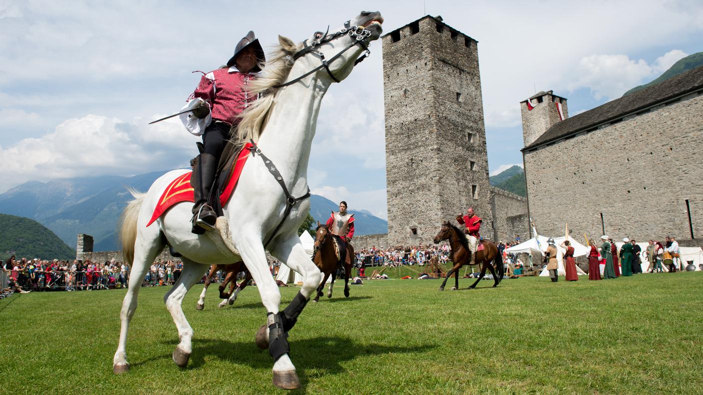 Bellinzona, Castelgrande: la rievocazione della battaglia di Arbedo durante La spada nella Rocca