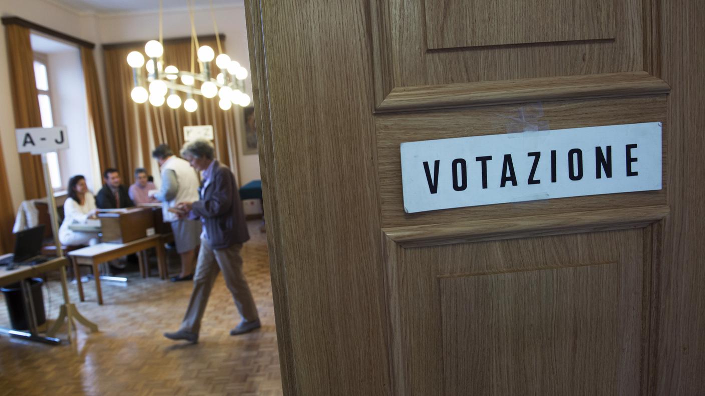 Diversi gli aspetti evidenziati dalla stampa sul voto espresso ieri