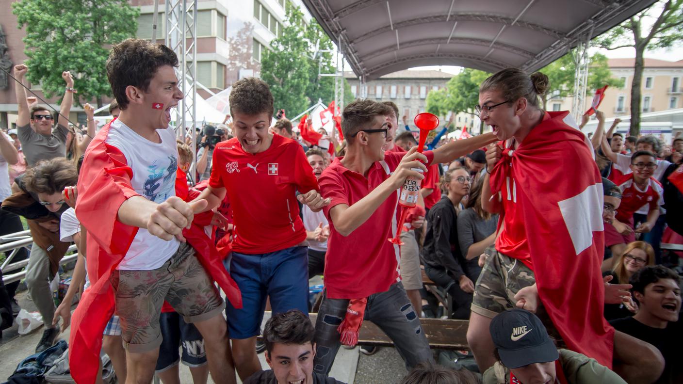 Festeggiamenti per una rete