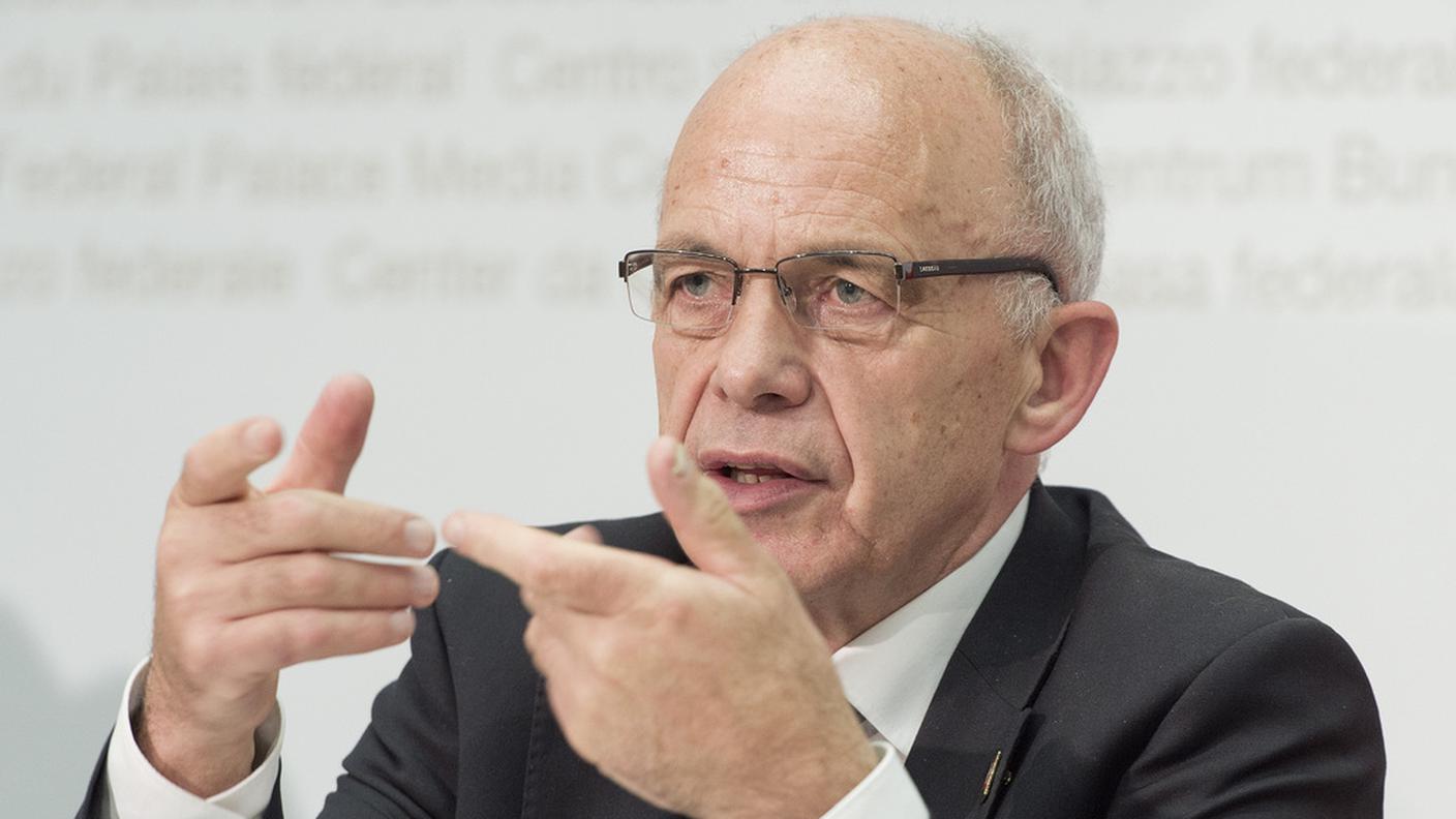 Il consigliere federale vede un cambio nelle rotte dei migranti