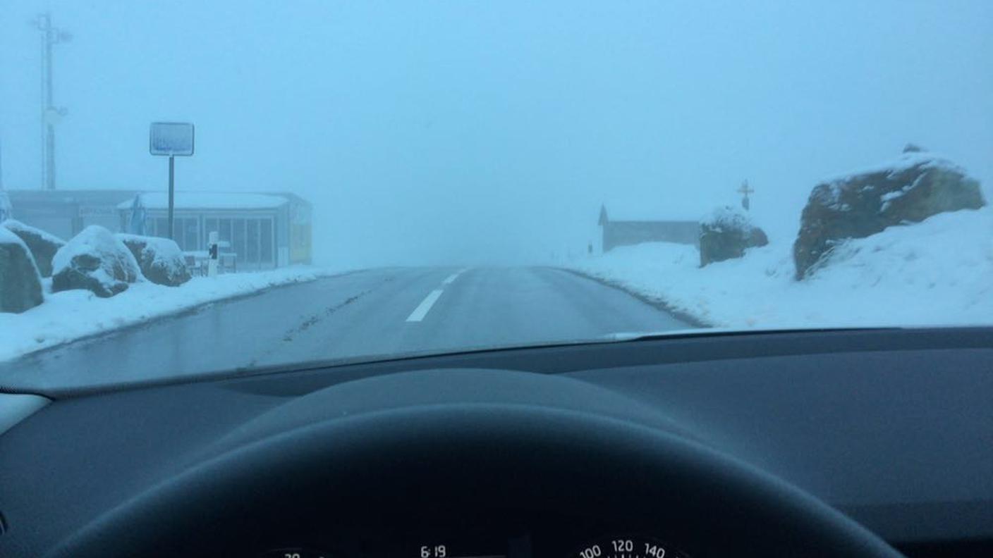 Neve sul passo dello Julier