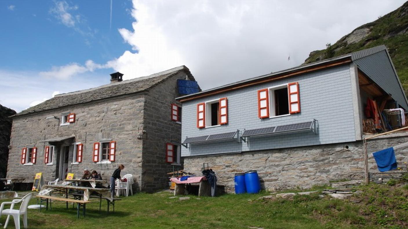 La soluzione si discosta dalle tradizionale camerate comuni dei rifugi vecchia maniera