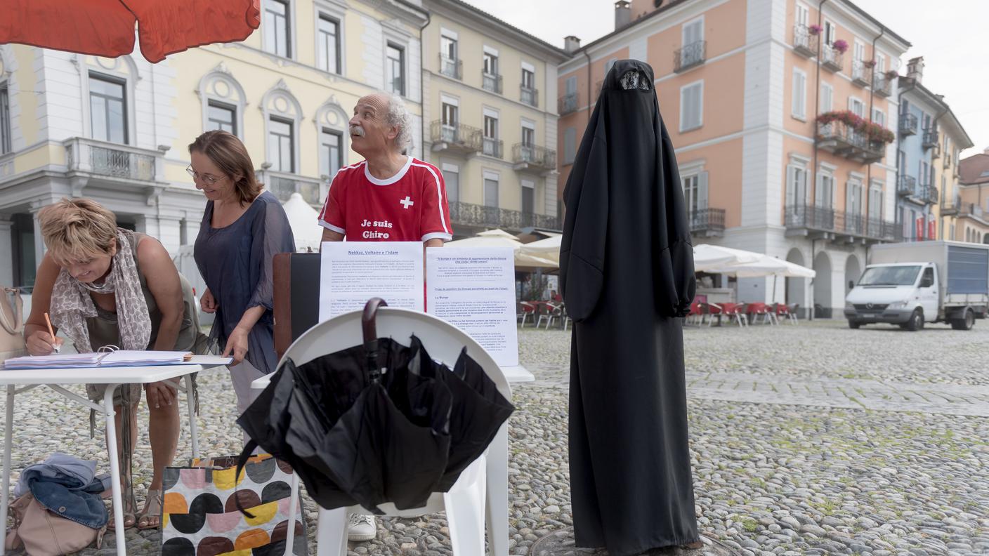 In piazza il 1° luglio a Locarno
