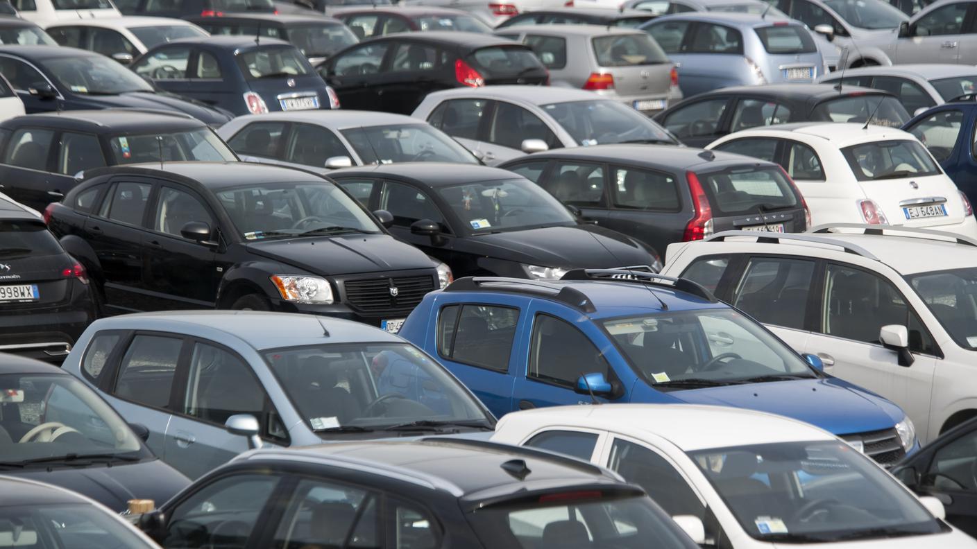 Balzello dovuto dove i parcheggi sono più di 50