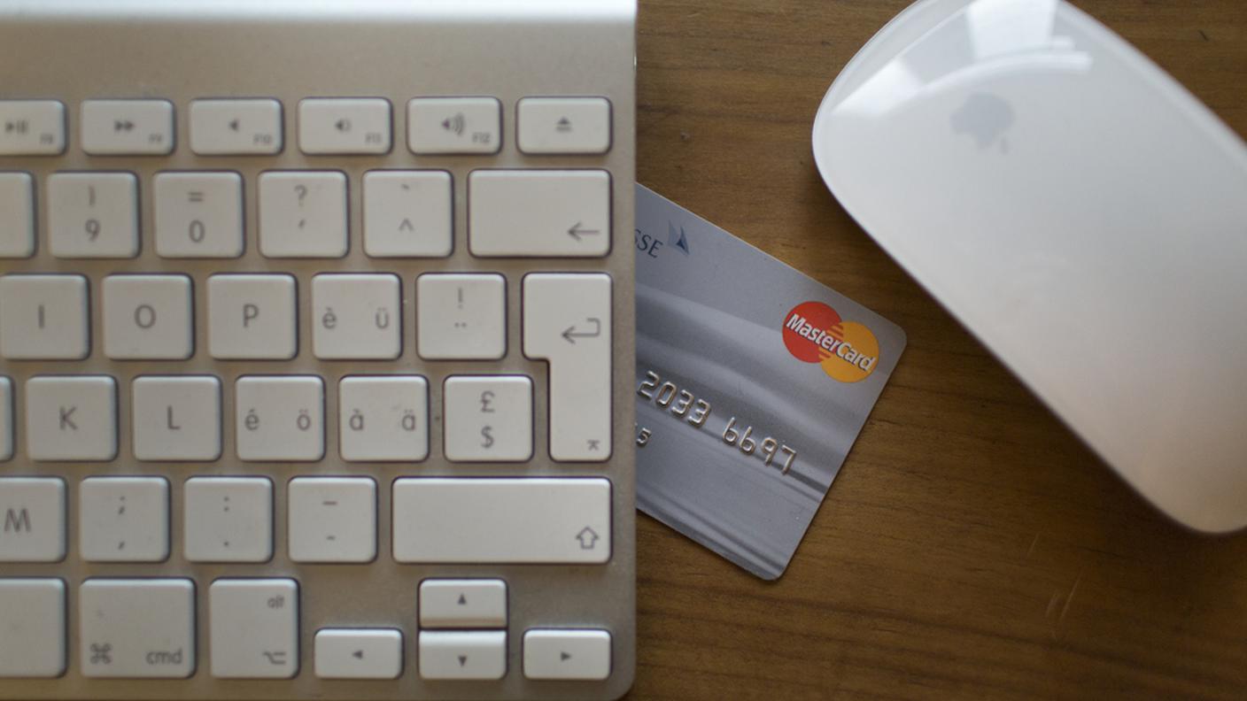 Acquisti online per decine di migliaia di franchi e fatture mai pagate