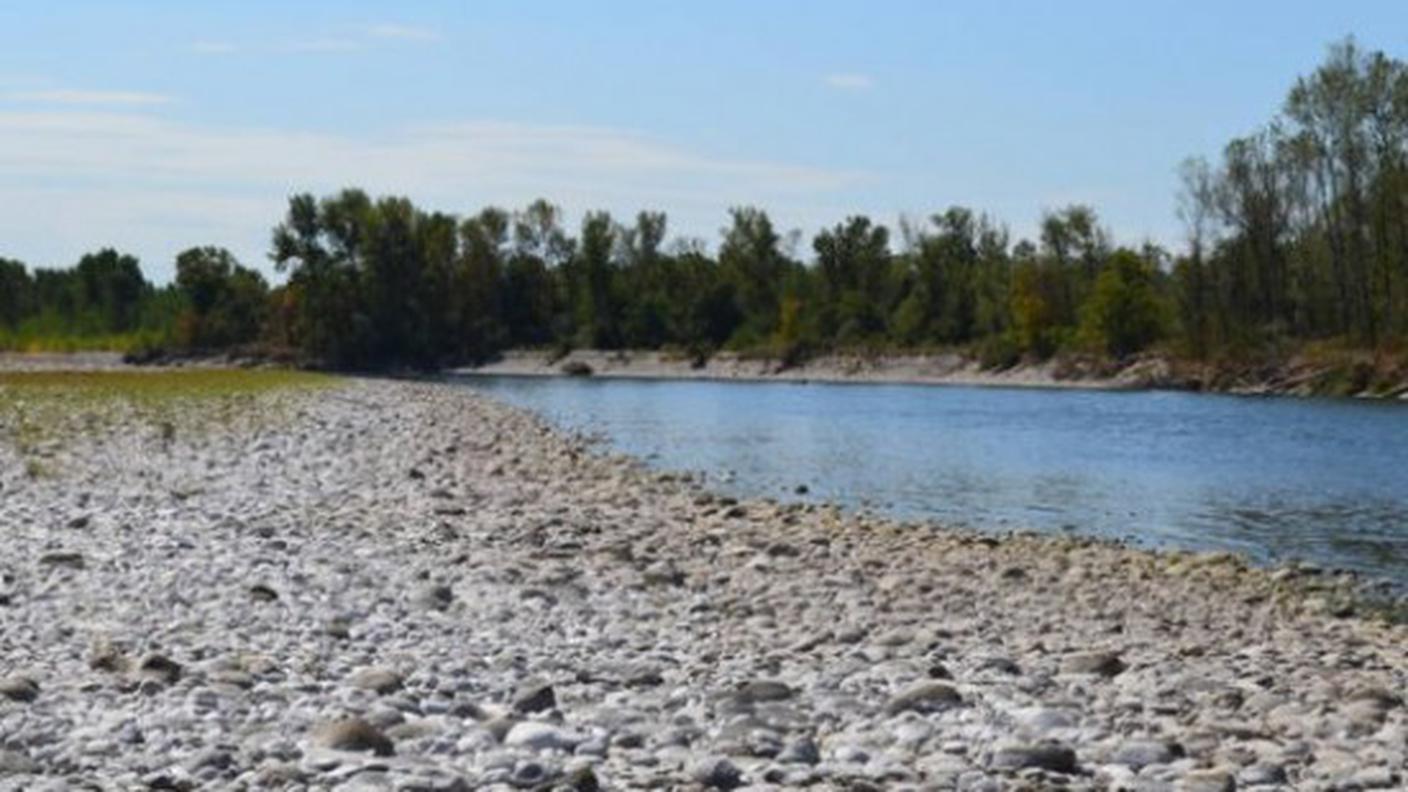 In alcuni punti si può camminare sul letto del fiume