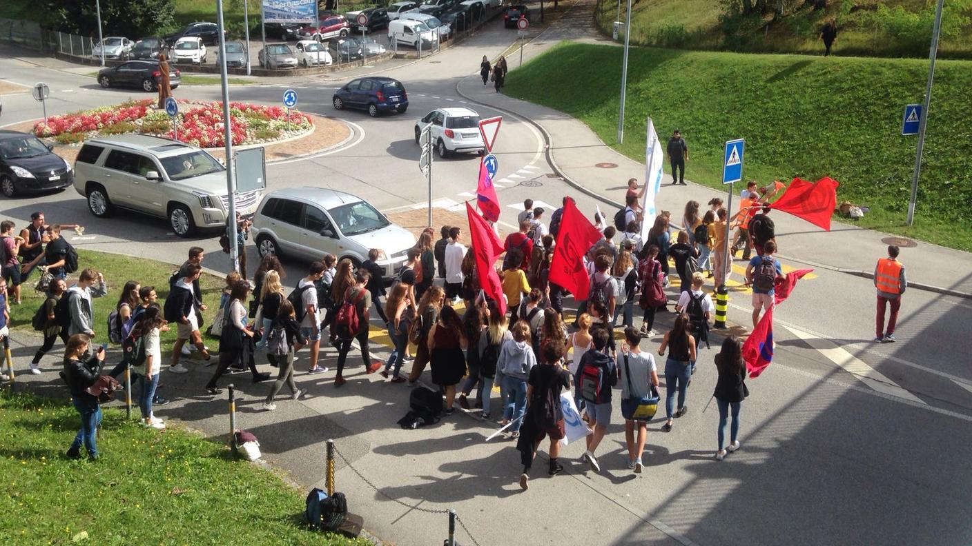 Studenti in strada