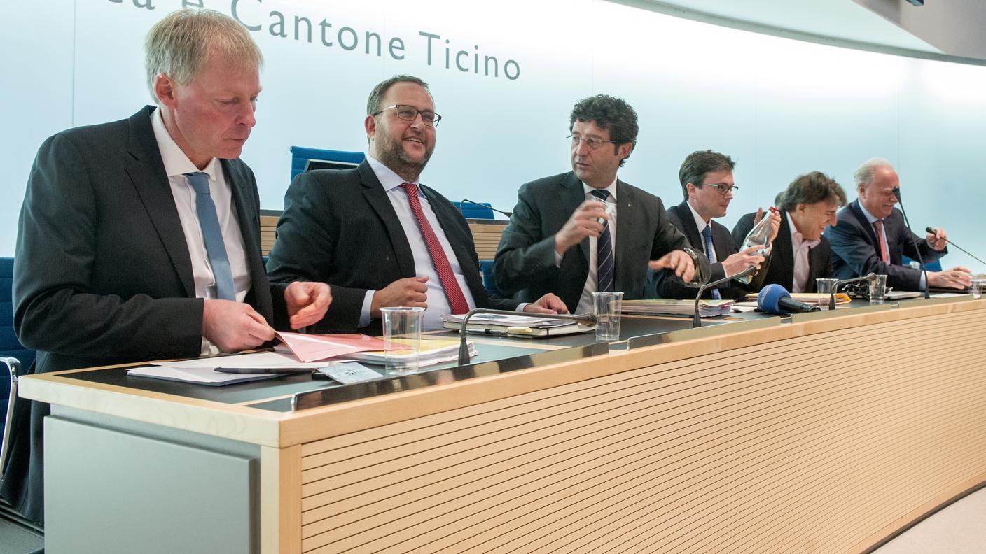 Il Governo ticinese in un'immagine scattata in aprile quando venne presentata la manovra