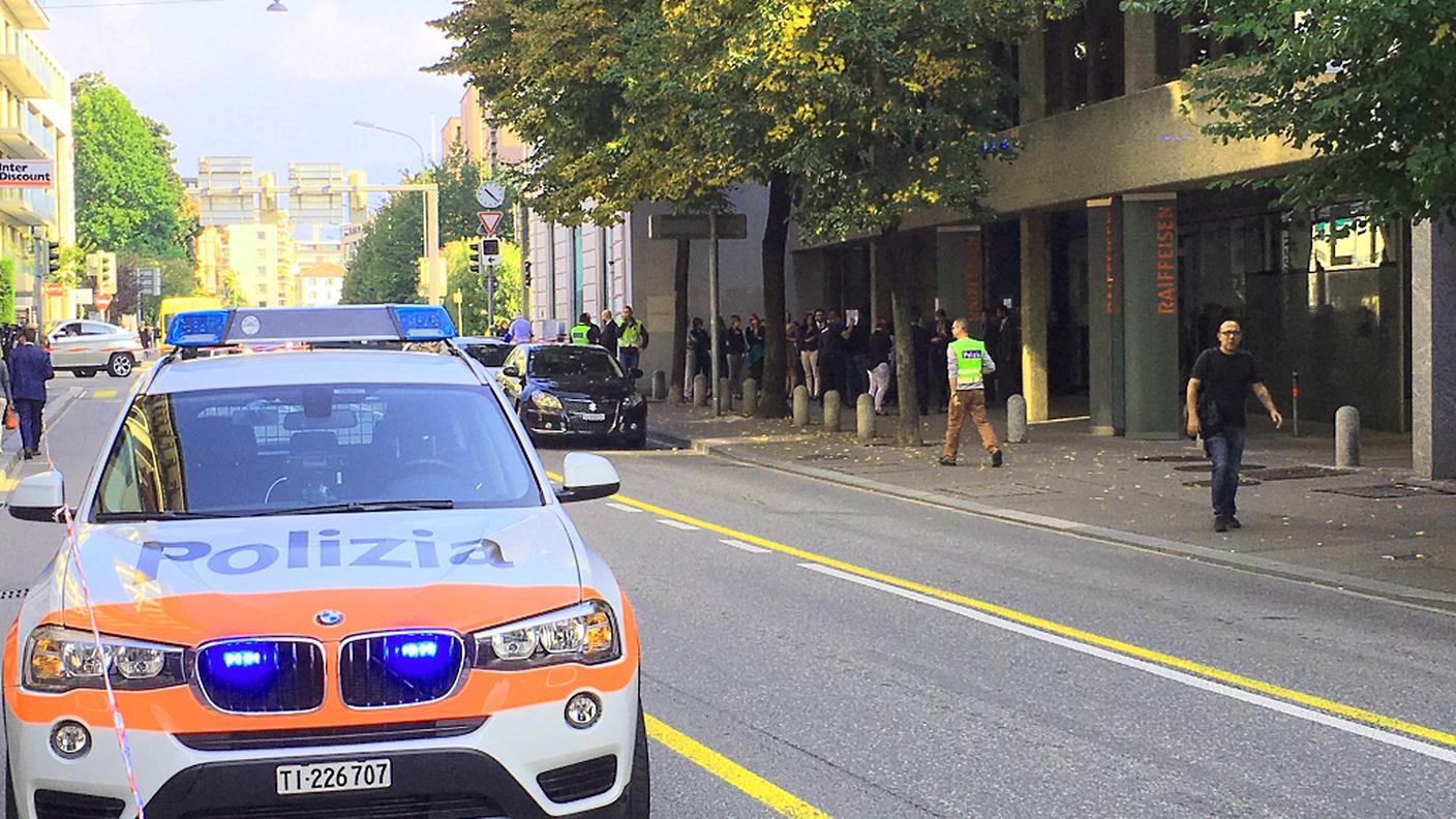 Centro città bloccato per le operazioni di polizia