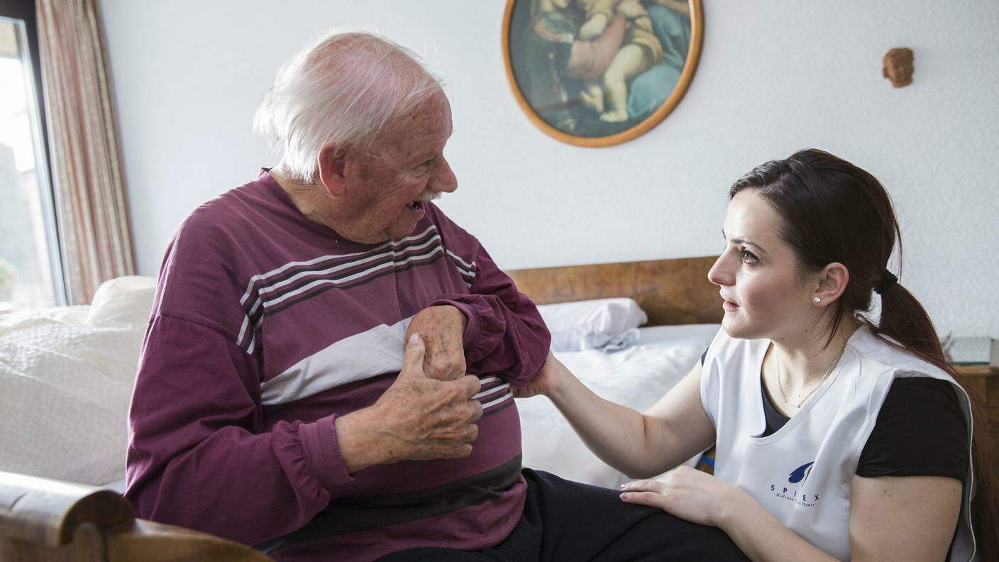 Gli anziani ticinesi preferiscono farsi curare a casa
