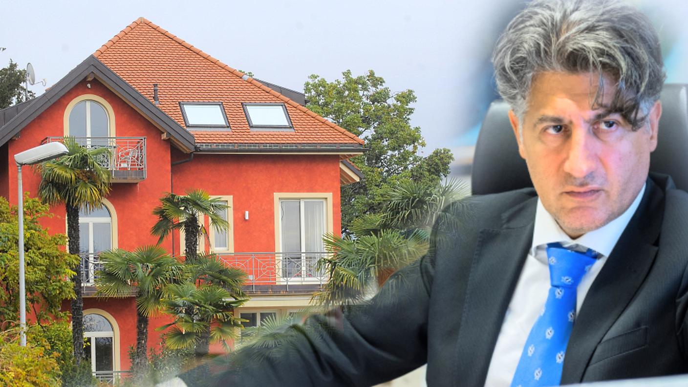 Nel montaggio, Yasar Ravi e, sullo sfondo, Villa Violetta