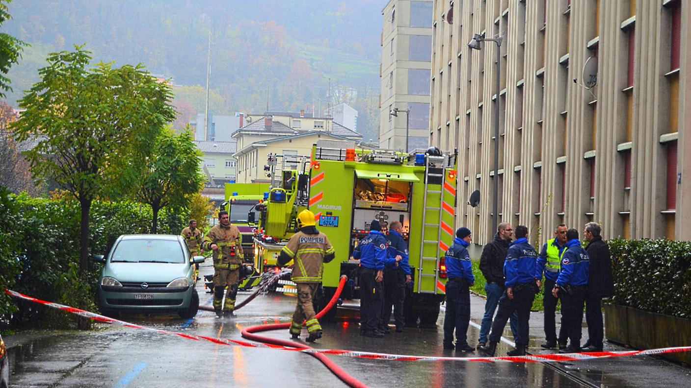 Incendio in via Odescalchi a Chiasso