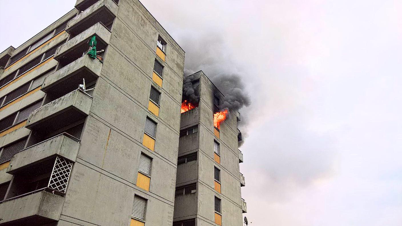 Incendio in via Odescalchi a Chiasso