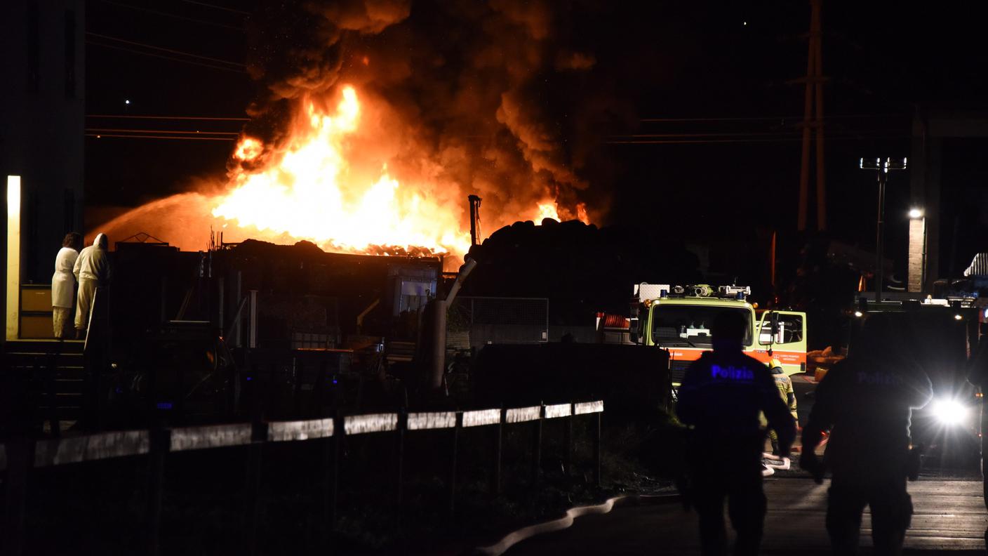 Aumento esponenziale delle polveri fini dovuto all'incendio delle gomme