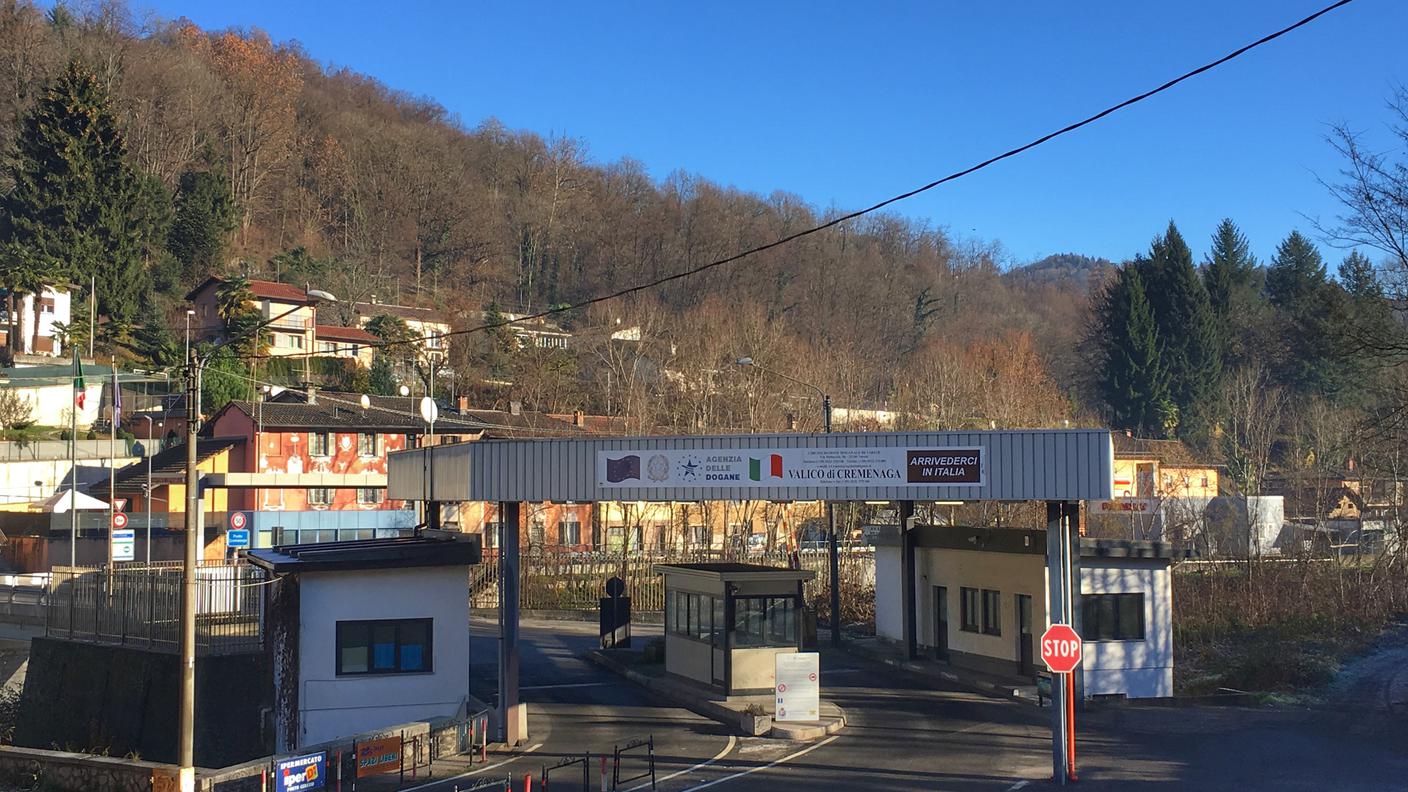 Il valico di Ponte Cremenaga