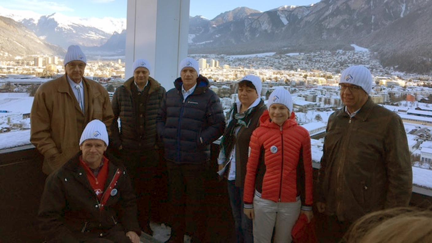 I relatori: Stefan Engler, Tarzisius Caviezel, Karin Niederberger, Ruedi Weber, Ariane Ehrat, Thomas Domenig, Jürg Michel