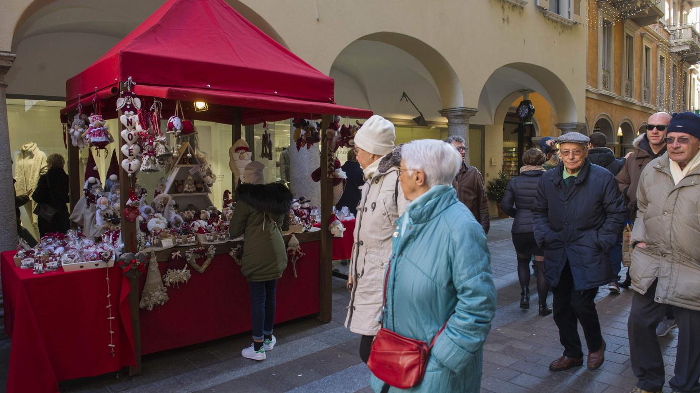 Il mercatino dell'avvento garantisce a Lugano un gran numero di turisti