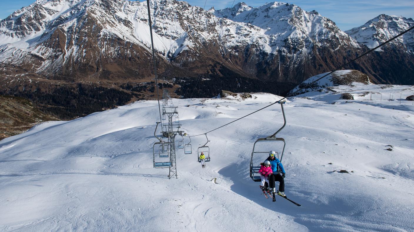 Poca neve, impianti in difficoltà