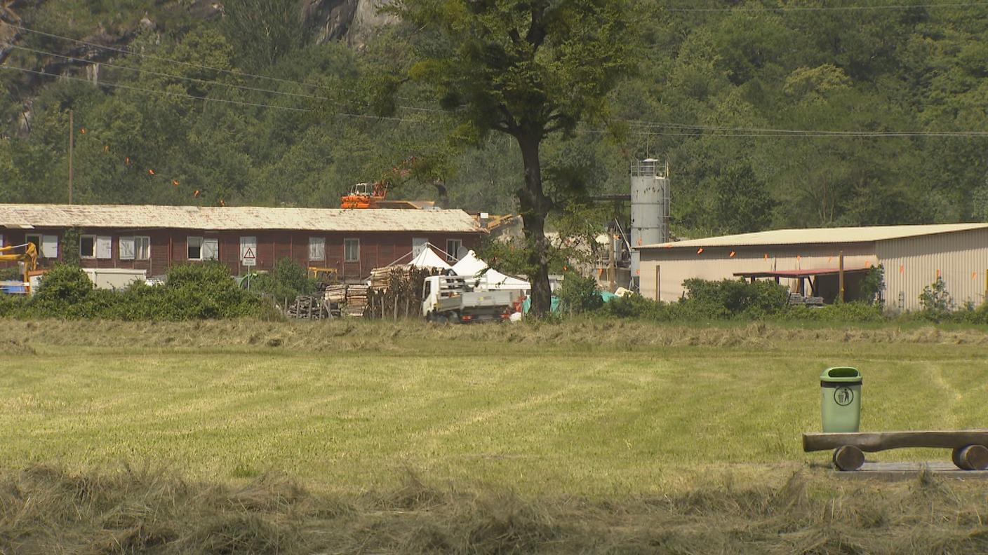 Gli inquirenti sono tornati a Cevio (foto) venerdì mattina nell'azienda attiva nella selvicoltura e nella costruzione di muri a secco