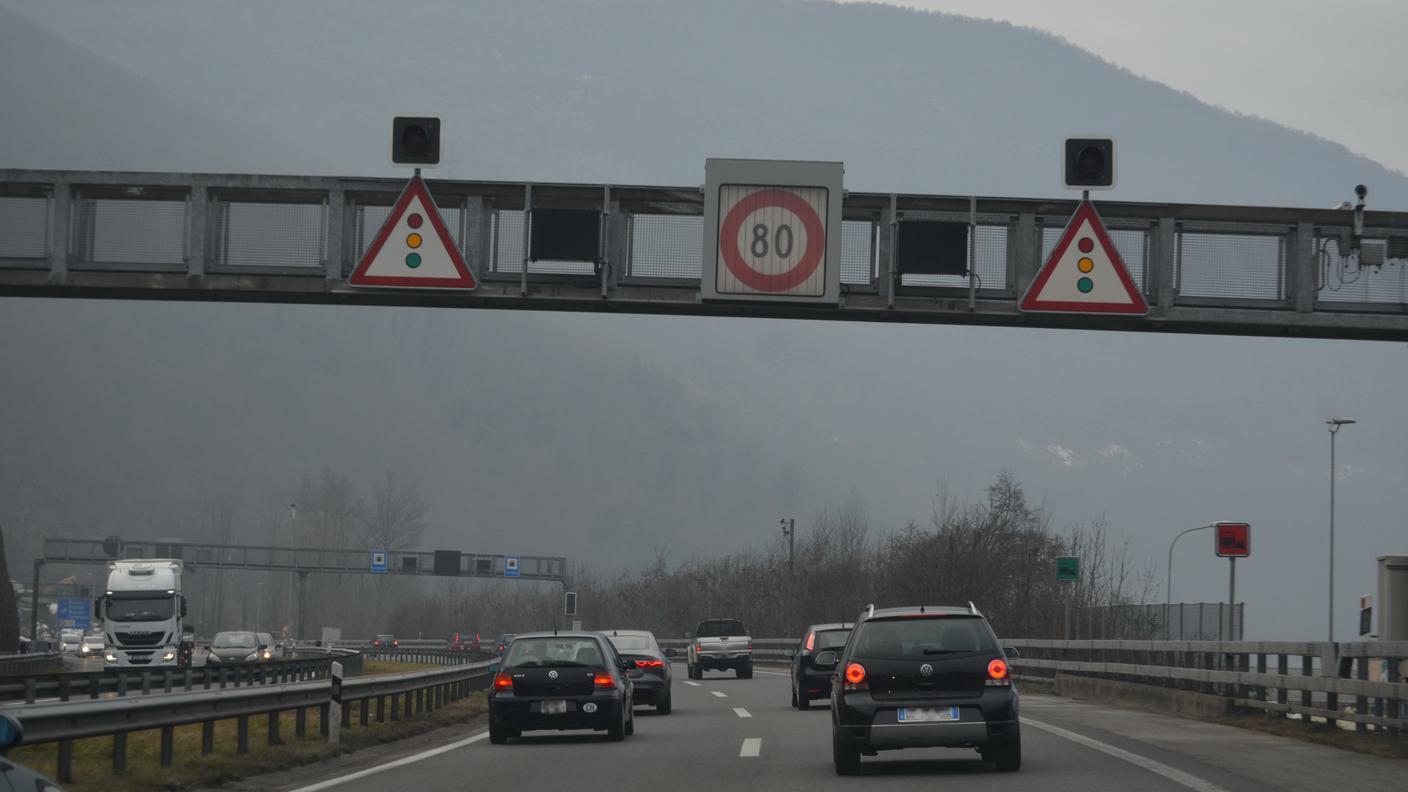 In autostrada tutti a 80 km/h