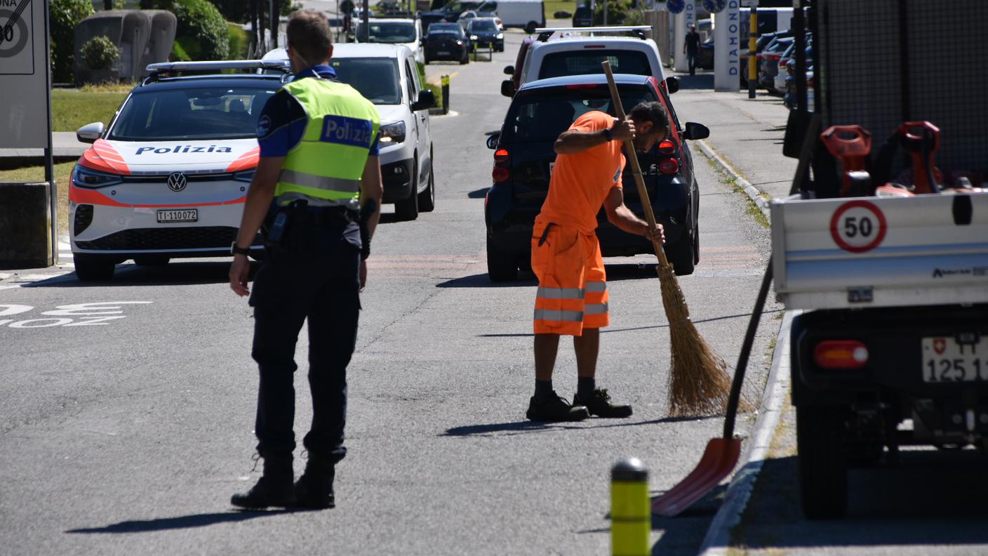 L'incidente è avvenuto giovedì mattina, attorno alle ore 11.15, in via dei Patrizi a Losone
