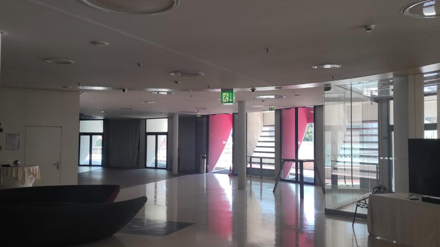 Dentro il Centro Ovale