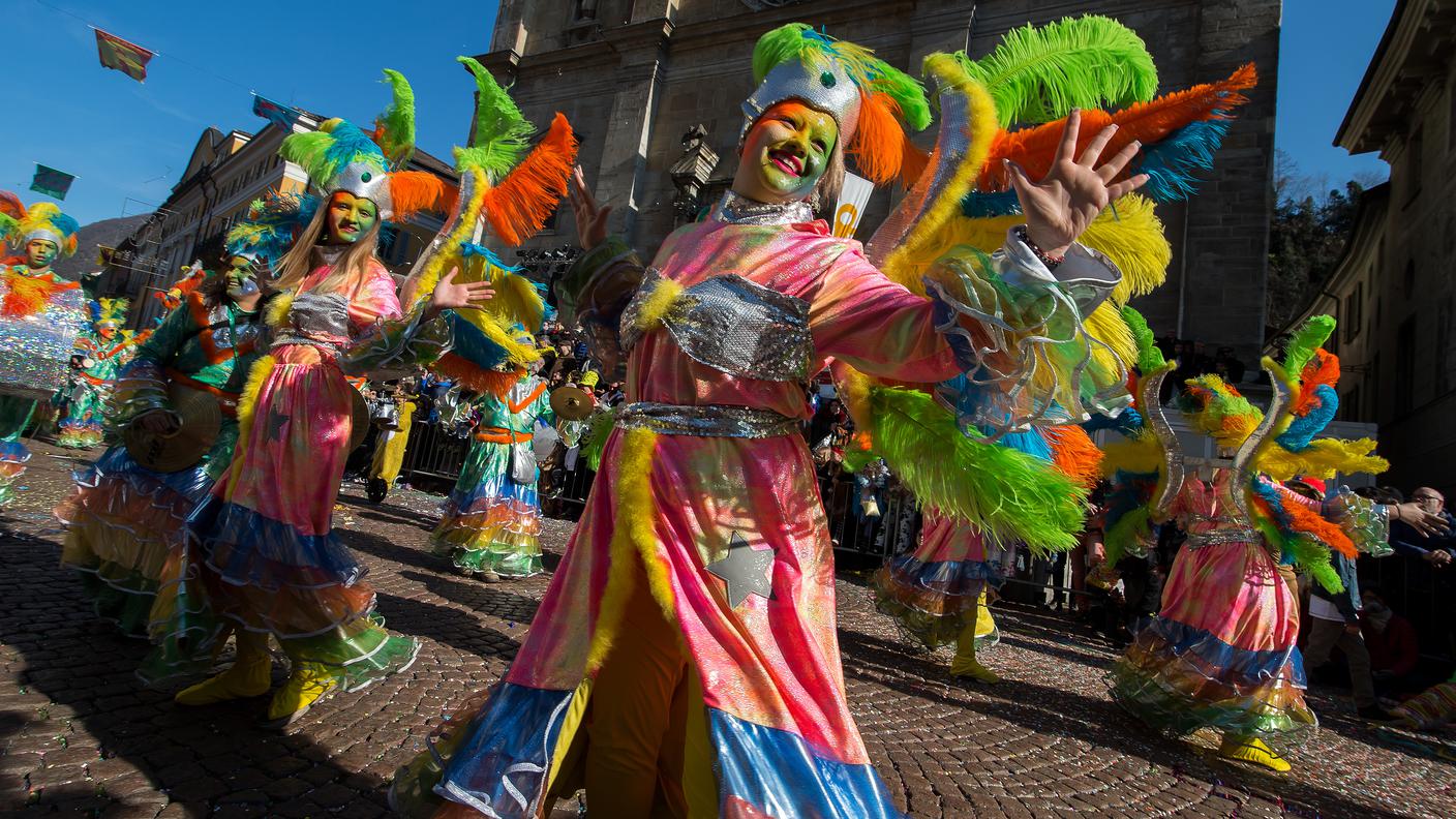 La coloratissima guggen "Riva de Janeiro band" 